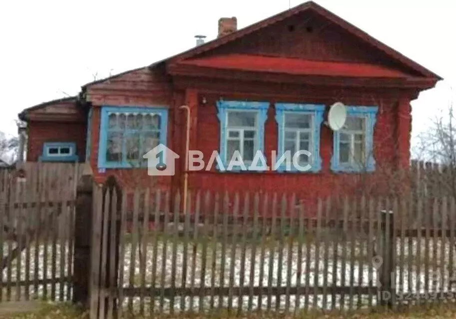 Дом в село Бутылицы, Железнодорожная улица, 27 (50 м) - Фото 1