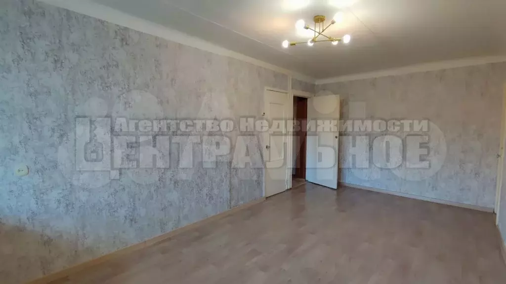 2-к. квартира, 43 м, 5/5 эт. - Фото 0
