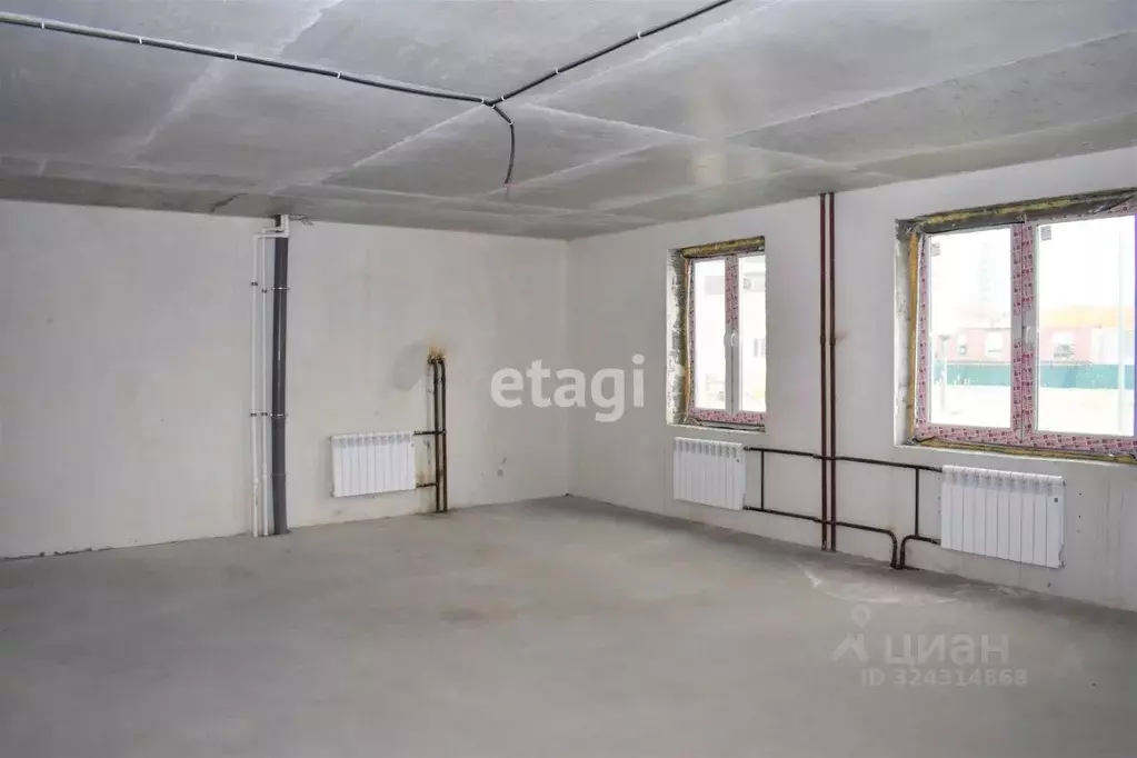 Помещение свободного назначения в Тюменская область, Тюмень ул. 50 лет ... - Фото 1