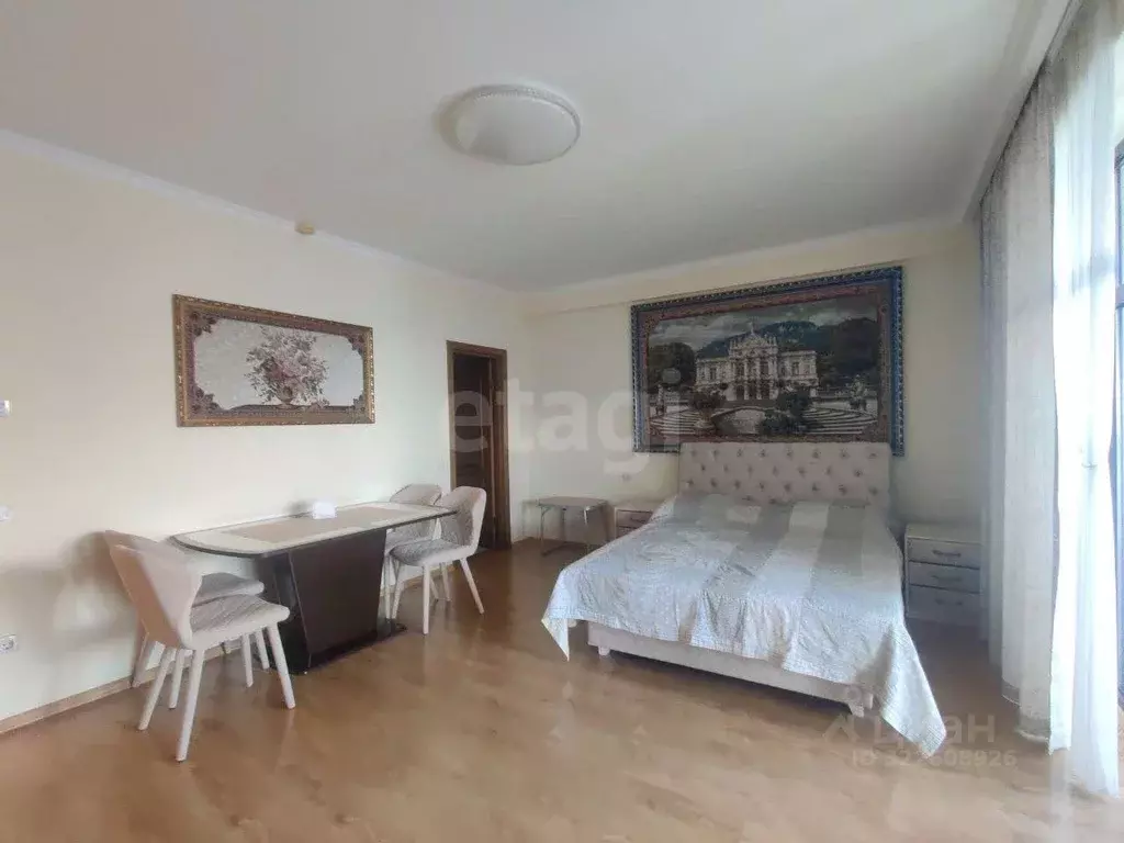 2-к кв. Крым, Ялта муниципальный округ, Ливадия пгт ул. Виноградная, ... - Фото 1