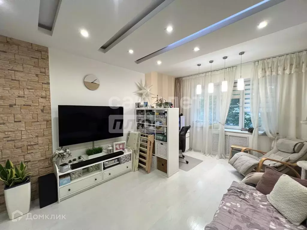 Продаётся 3-к квартира, 62.6 м - Фото 0