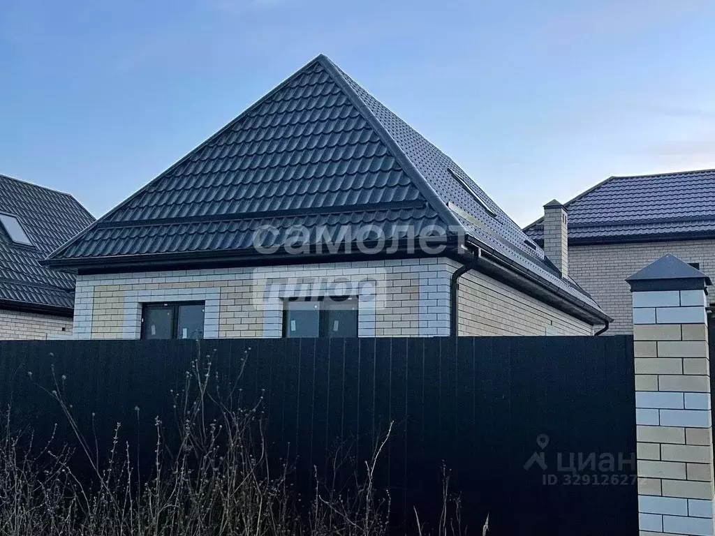 Дом в Краснодарский край, Краснодар пос. Российский, ул. Поморская, 26 ... - Фото 1