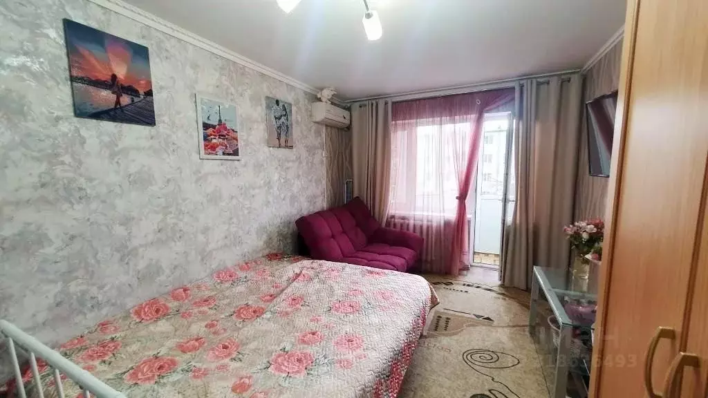 2-к кв. Краснодарский край, Ейск ул. Розы Люксембург, 170 (43.7 м) - Фото 0