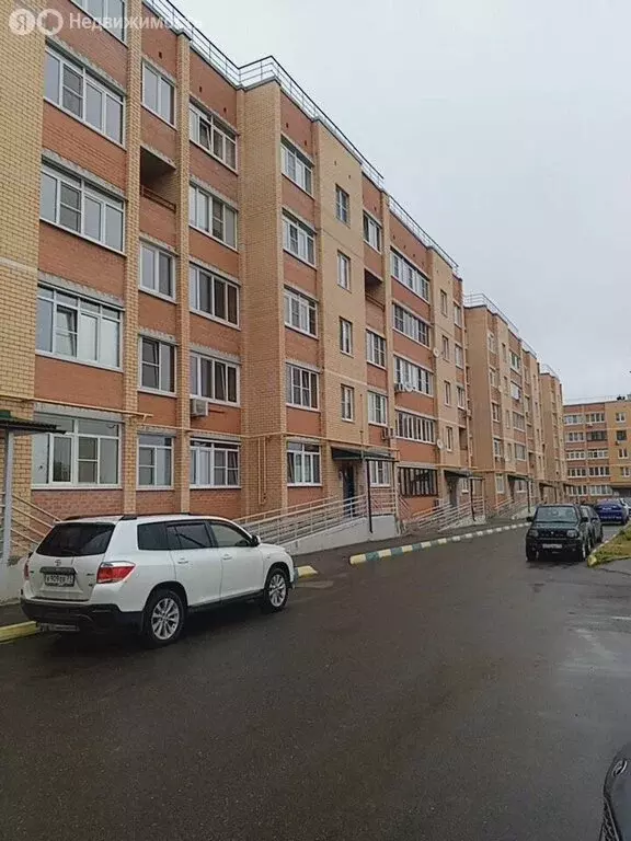 1-комнатная квартира: Новомосковск, улица Генерала Белова, 18В (48 м) - Фото 0