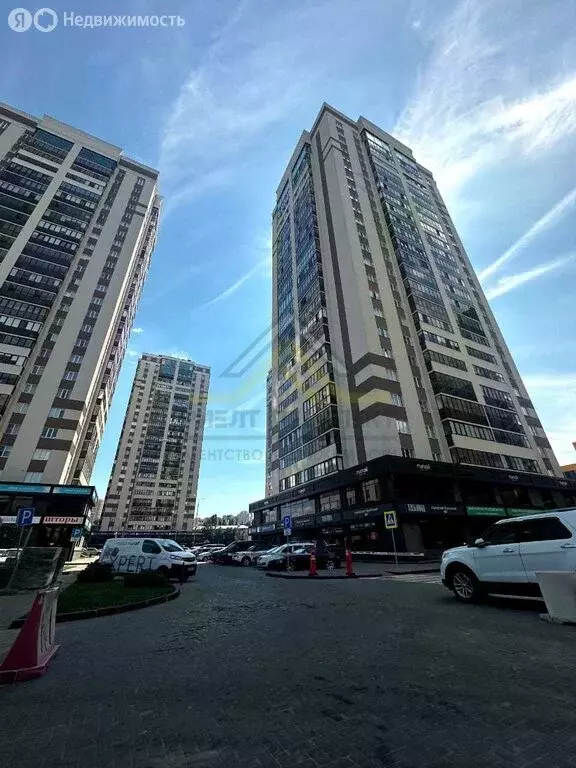 4-комнатная квартира: Воронеж, улица Ворошилова, 1/4 (172 м) - Фото 0