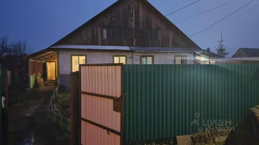 Дом в Башкортостан, Уфимский район, Красноярский сельсовет, с. Красный ... - Фото 1