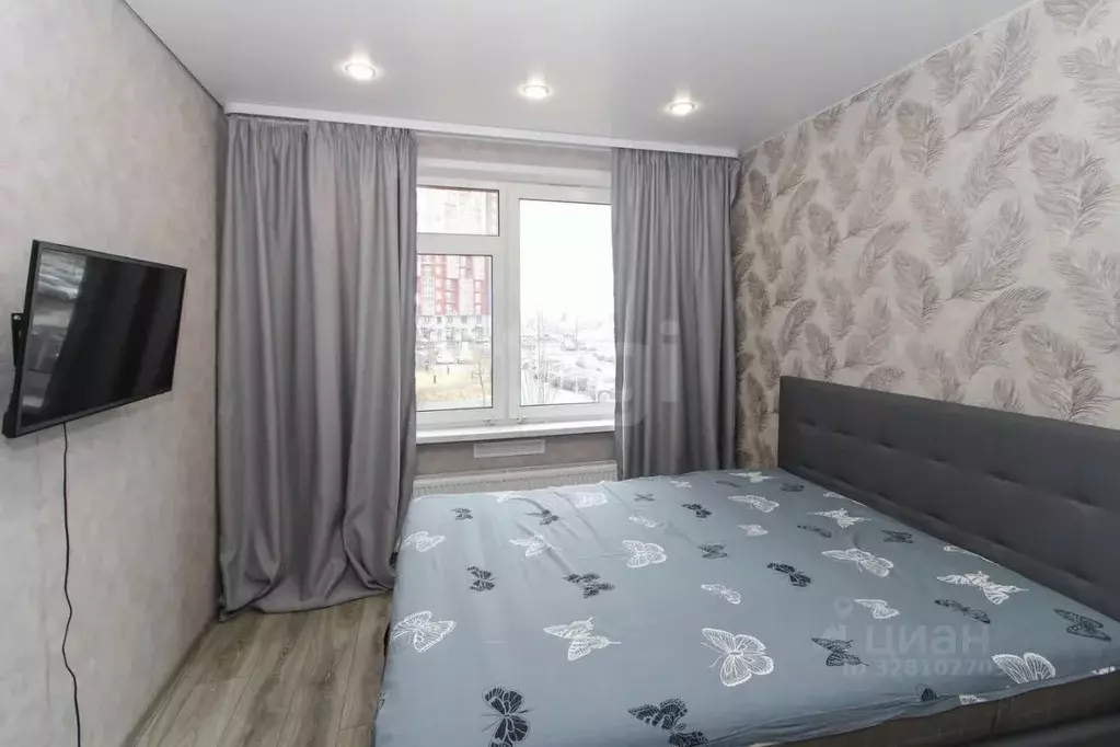 Студия Тюменская область, Тюмень ул. Краснооктябрьская, 14 (28.4 м) - Фото 1