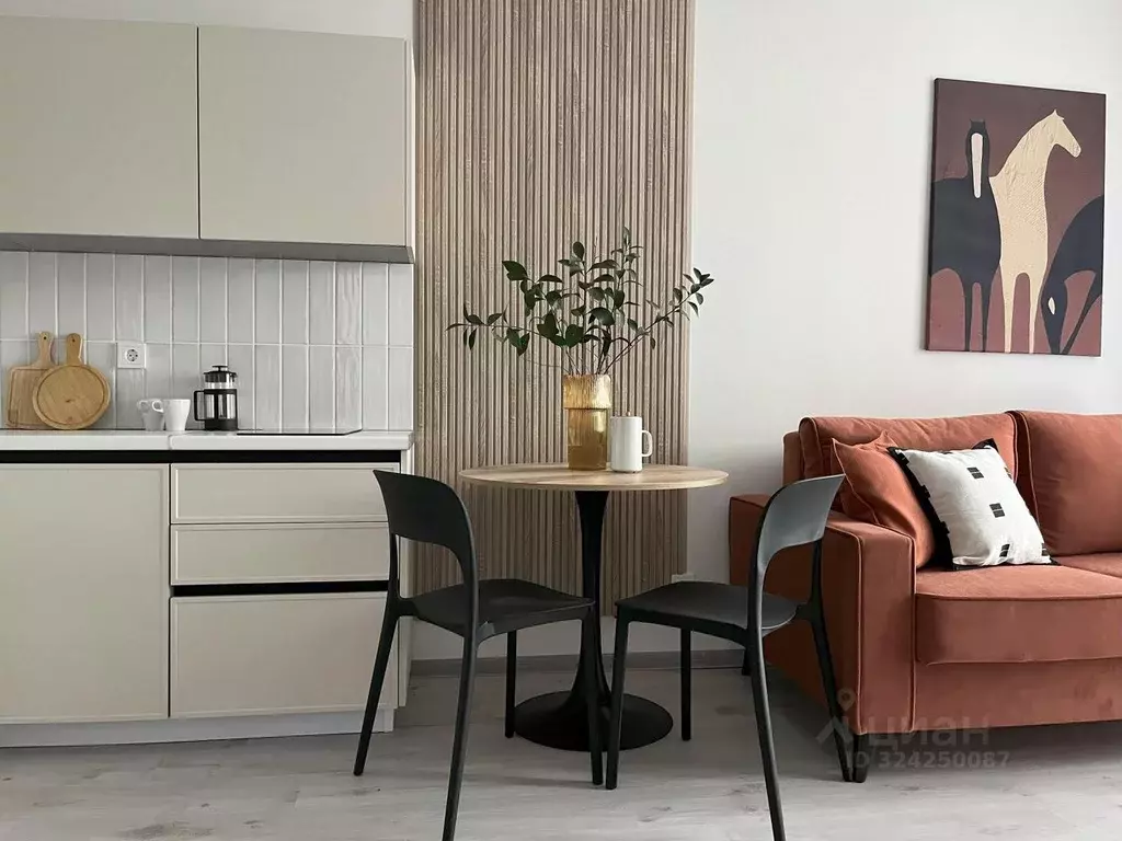 1-к кв. Пермский край, Пермь Каслинский пер., 6 (40.0 м) - Фото 1