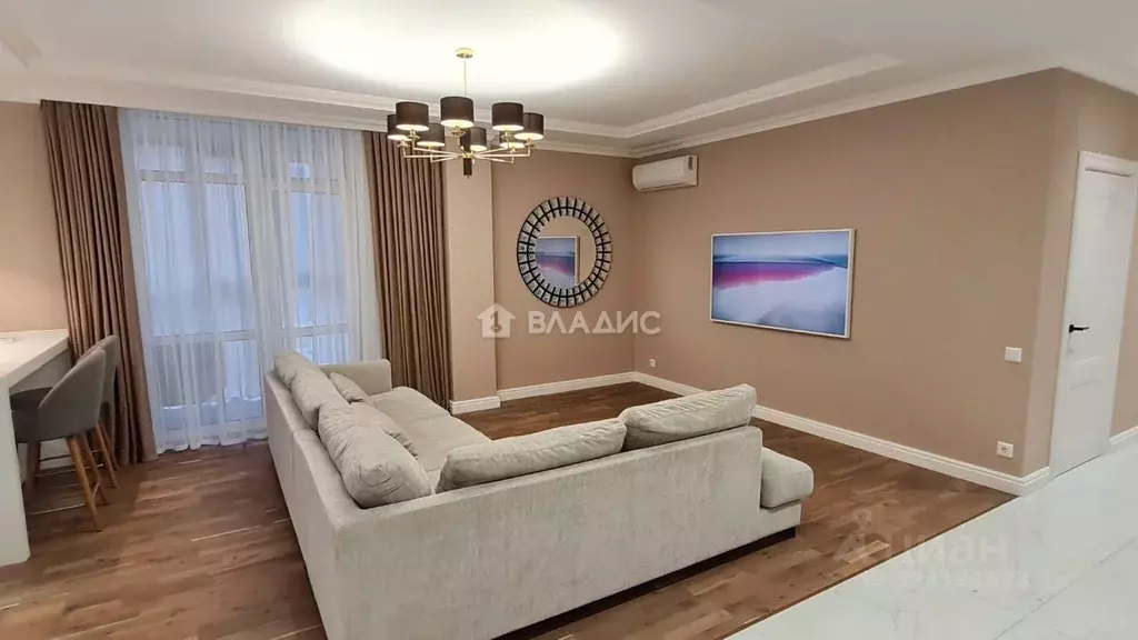 3-к кв. Белгородская область, Белгород Харьковская ул., 3 (106.3 м) - Фото 2