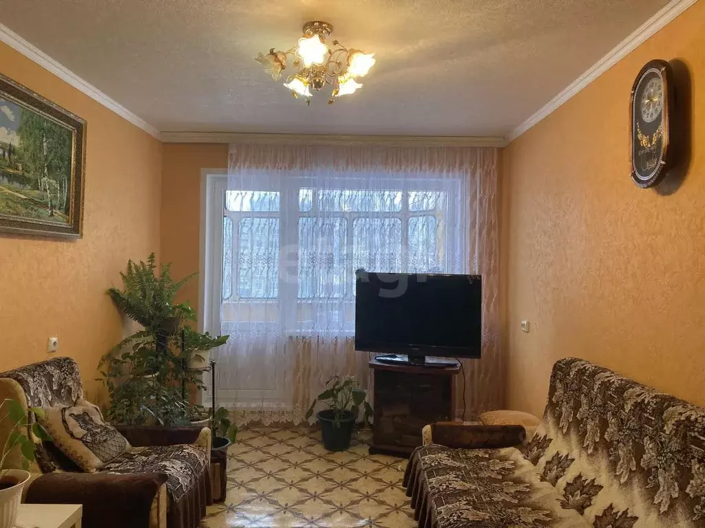 3-к кв. Мордовия, Саранск ул. Есенина, 18 (62.5 м) - Фото 2