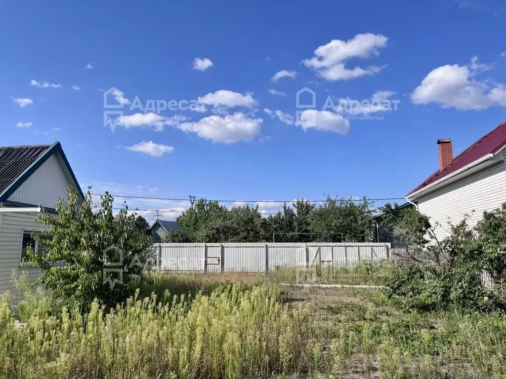 Дом в Волгоградская область, Волжский Энергетик СНТ, ул. 8-я (20 м) - Фото 1