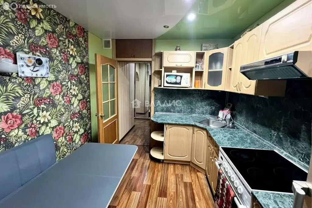 2-комнатная квартира: Тобольск, 7-й микрорайон, 12 (52.3 м) - Фото 1