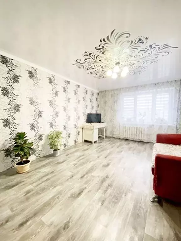 4-к. квартира, 75 м, 5/5 эт. - Фото 1