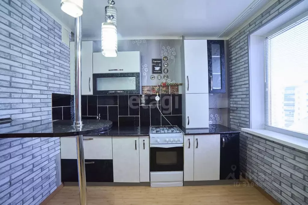 1-к кв. Башкортостан, Стерлитамак Коммунистическая ул., 68 (36.9 м) - Фото 0