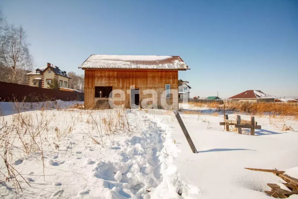 Дом в Красноярский край, Красноярск городской округ, д. Бугачево ул. ... - Фото 1