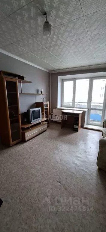 1-к кв. Омская область, Омск Машиностроительная ул., 5 (40.0 м) - Фото 1
