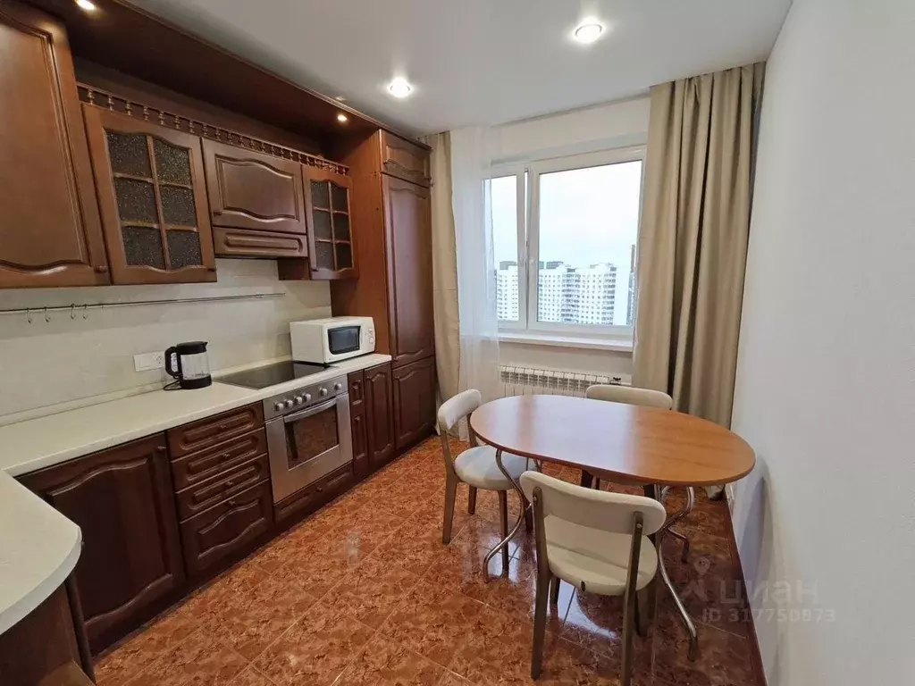 2-к кв. Москва ул. Академика Анохина, 38К3 (60.0 м) - Фото 0