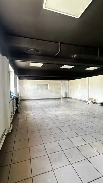 Помещение свободного назначения в Тюменская область, Тюмень ул. ... - Фото 2