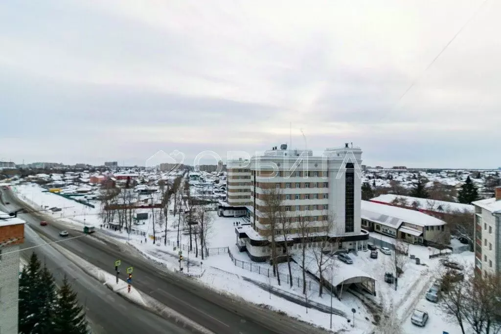 3-к кв. Тюменская область, Тюмень ул. Московский Тракт, 102 (66.0 м) - Фото 1