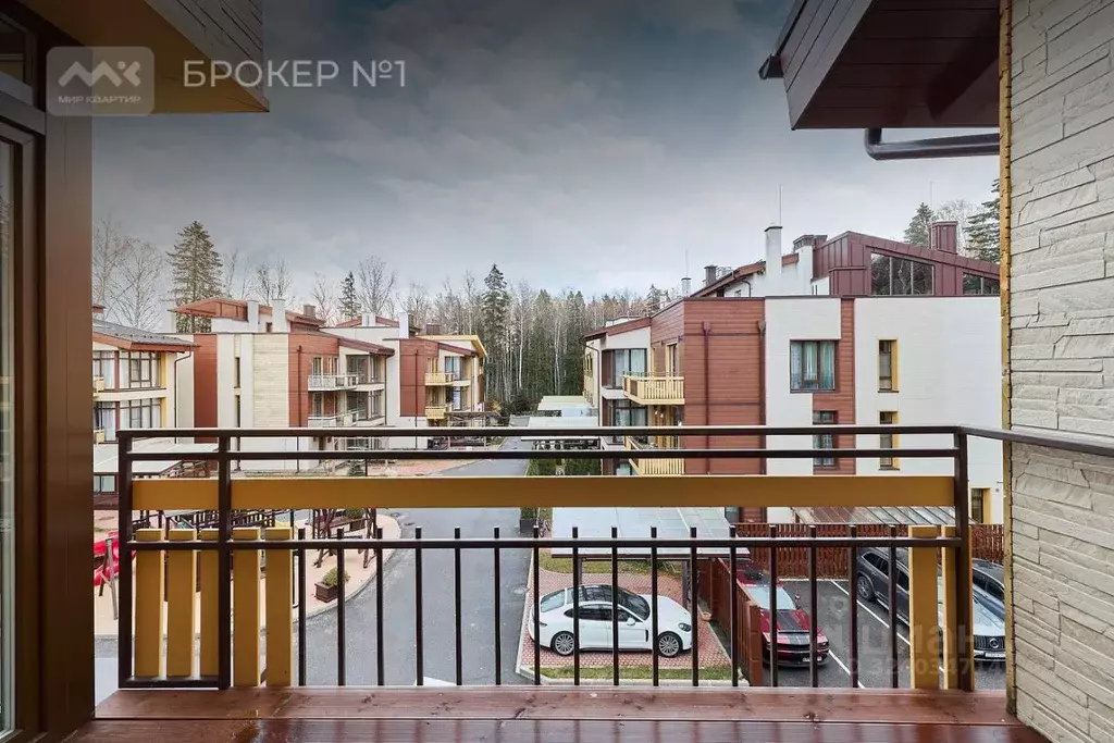 Таунхаус в Санкт-Петербург пос. Лисий Нос, Песочная ул., 5 (331 м) - Фото 1