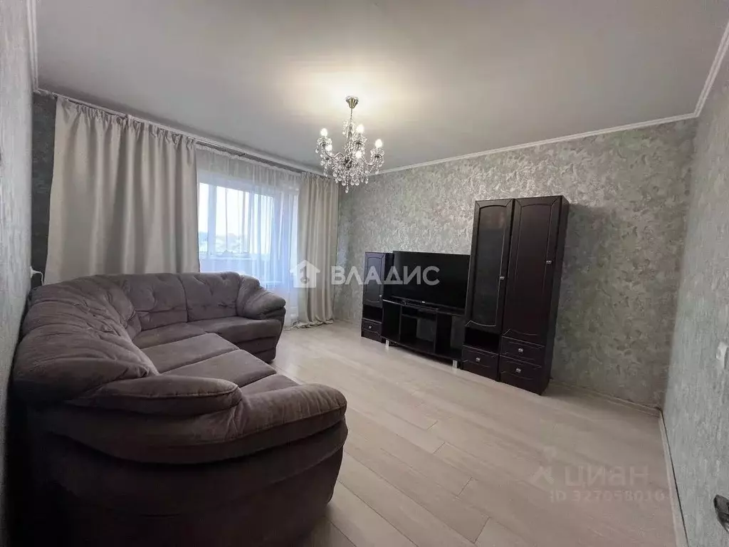 3-к кв. Бурятия, Улан-Удэ Норильская ул., 24 (66.5 м) - Фото 1