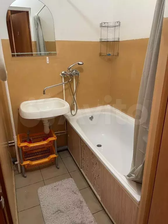 2-к. квартира, 39 м, 1/9 эт. - Фото 1