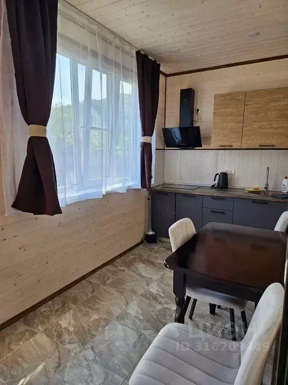 Дом в Адыгея, Майкопский район, пос. Каменномостский ул. Мостовая, 8 ... - Фото 2