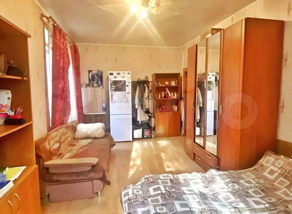 Комната 18 м в 3-к., 1/5 эт. - Фото 1
