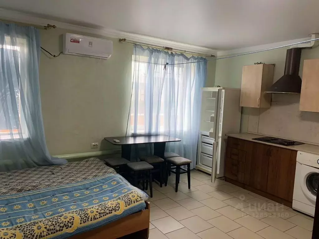 Дом в Краснодарский край, Кореновск ул. Пушкина (35 м) - Фото 2