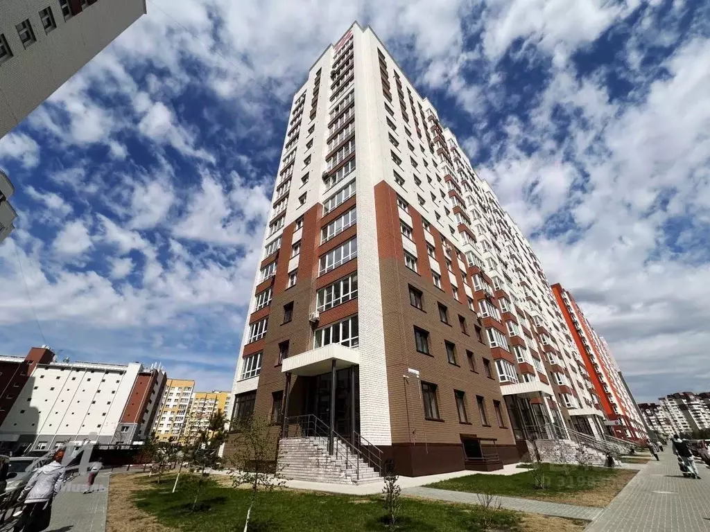 Помещение свободного назначения в Алтайский край, Барнаул ул. 65 лет ... - Фото 1