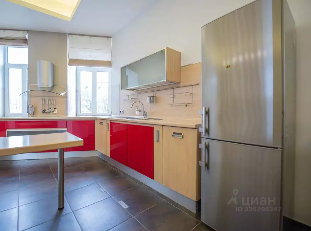 4-к кв. Санкт-Петербург Кирочная ул., 52 (212.0 м) - Фото 2