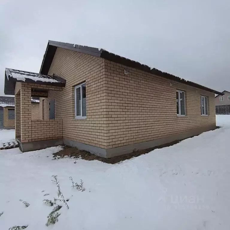 Дом в Пермский край, пос. Горный ул. Дорожная (90 м) - Фото 1
