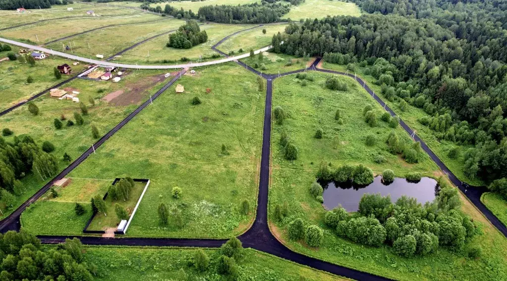 Участок в Московская область, Сергиево-Посадский городской округ, с. ... - Фото 1