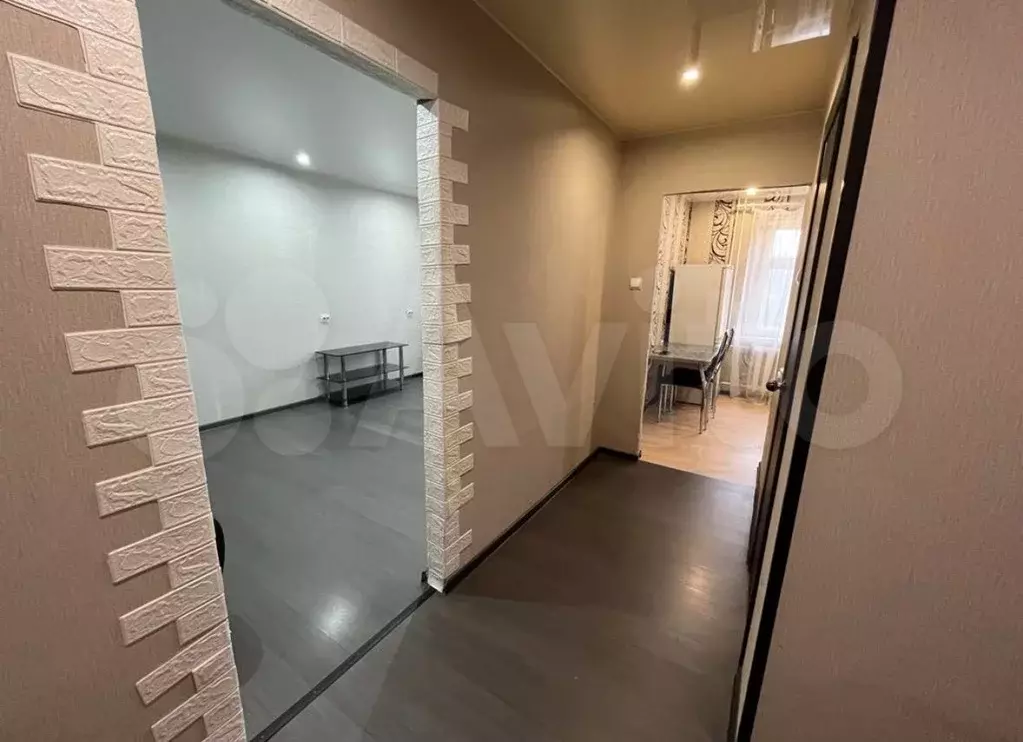 1-к. квартира, 37 м, 2/9 эт. - Фото 1