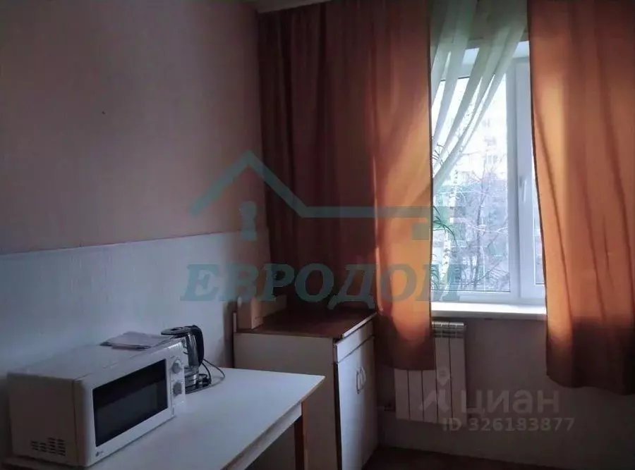 3-к кв. Новосибирская область, Новосибирск Родники мкр, ул. Земнухова, ... - Фото 1