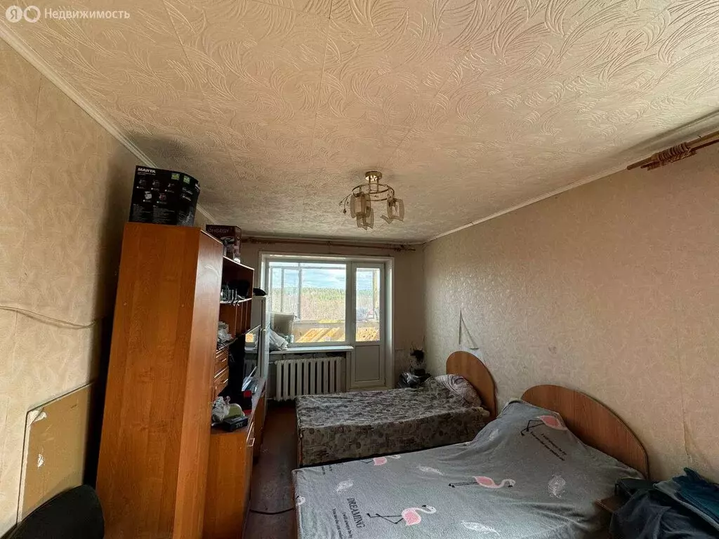 3-комнатная квартира: посёлок Катунино, улица Авиаторов, 5 (61.9 м) - Фото 1