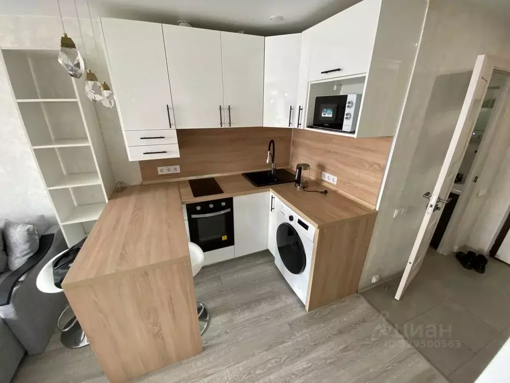 Студия Приморский край, Владивосток ул. Надибаидзе, 26 (24.0 м) - Фото 2