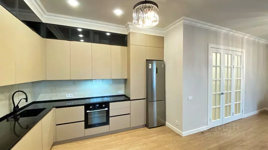 3-к кв. Москва ул. Паршина, 10 (99.8 м) - Фото 2