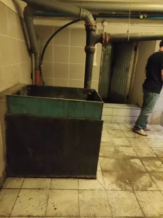Помещение свободного назначения в Омская область, Омск ул. 2-я ... - Фото 0