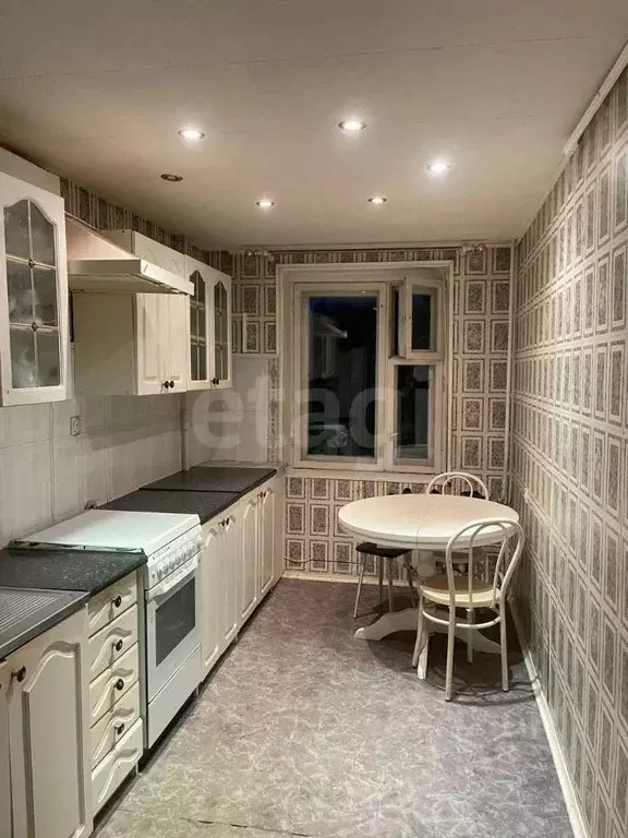 3-к кв. Брянская область, Брянск ул. Есенина, 30 (74.4 м) - Фото 1