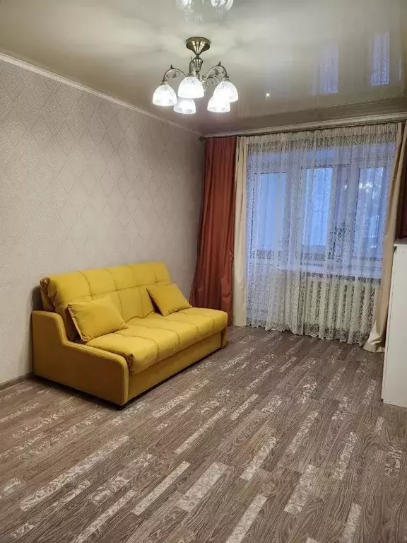 1-к кв. Татарстан, Казань Октябрьская ул., 18 (36.0 м) - Фото 0