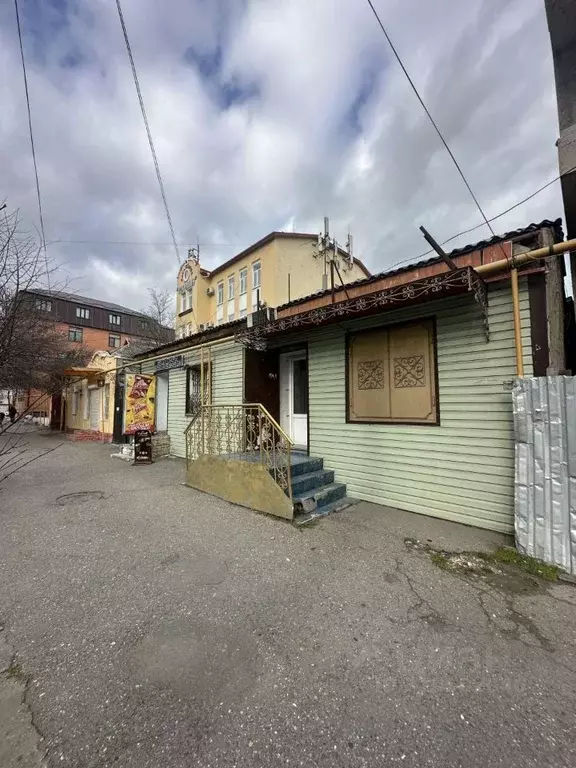 Дом в Дагестан, Махачкала ул. Магомета Гаджиева, 92 (280 м) - Фото 0