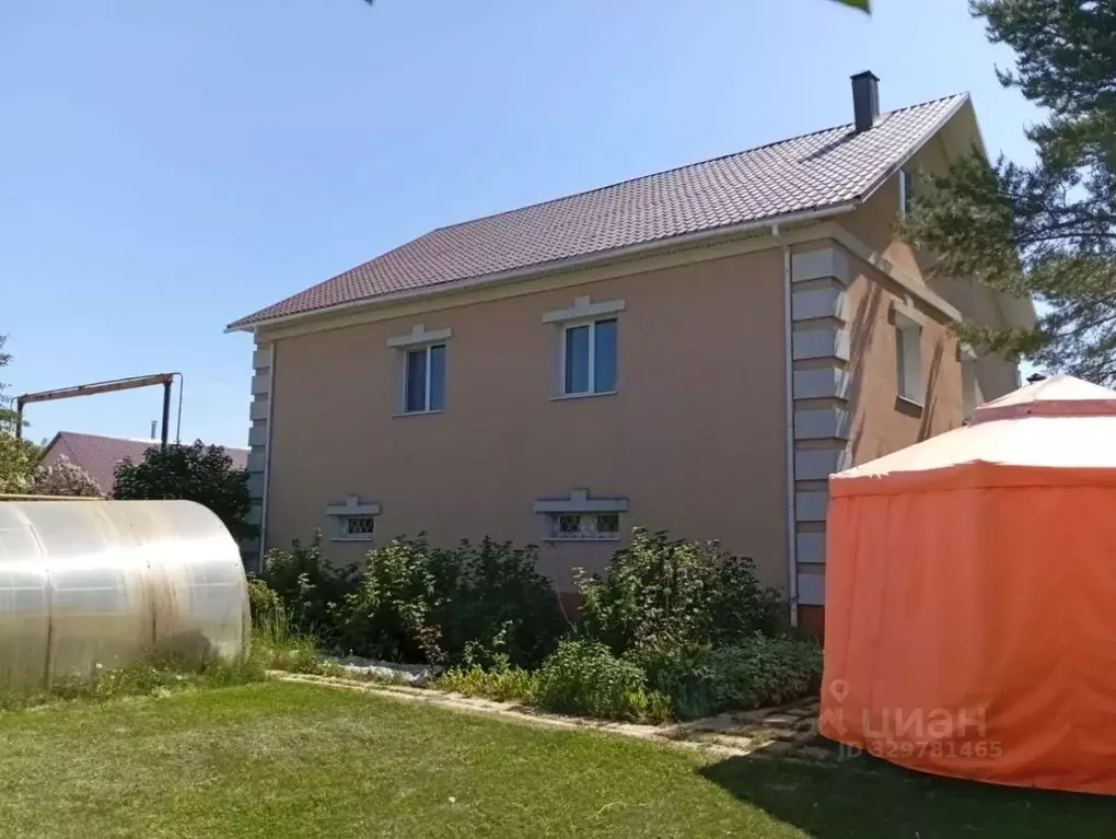 Дом в Башкортостан, Уфа Новомаксимовская ул., 65 (208 м) - Фото 1