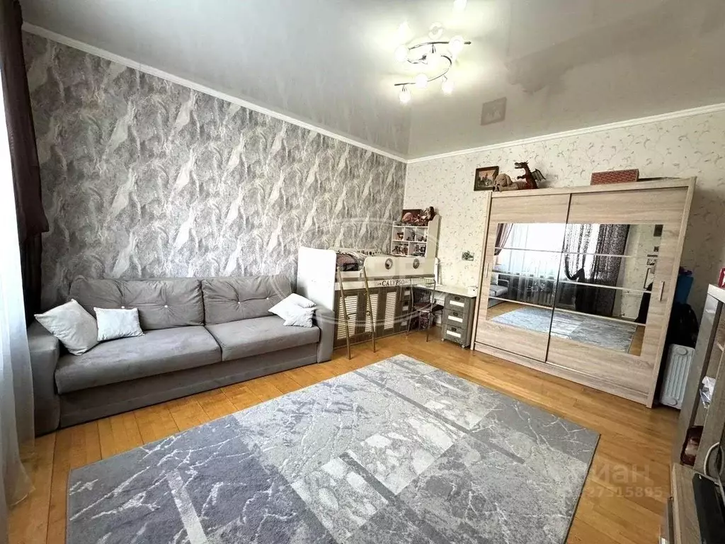 2-к кв. Калининградская область, Калининград ул. Багратиона, 95 (70.0 ... - Фото 2