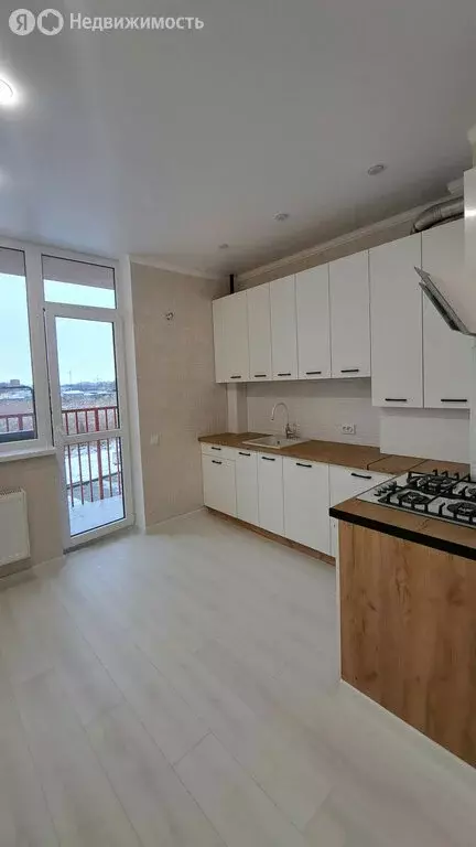 1-комнатная квартира: Калининград, Тихорецкий проезд, 5к1 (35 м) - Фото 0