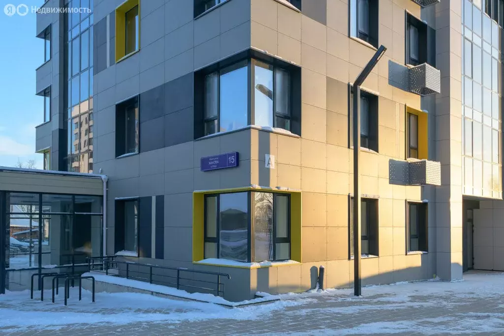 2-комнатная квартира: Сыктывкар, улица Жакова, 15 (54.5 м) - Фото 1