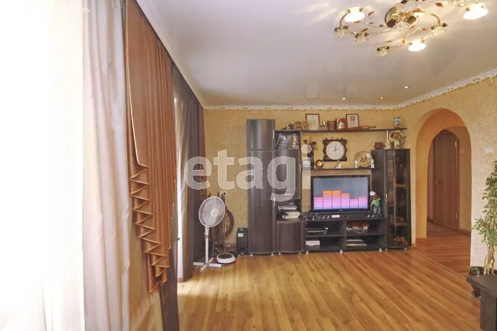 4-комнатная квартира: посёлок городского типа Богандинский, Рабочая ... - Фото 2