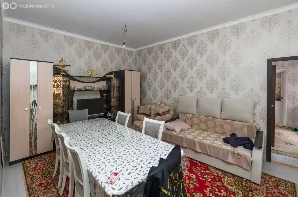Дом в Ростов-на-Дону, улица Дарвина (180 м) - Фото 1