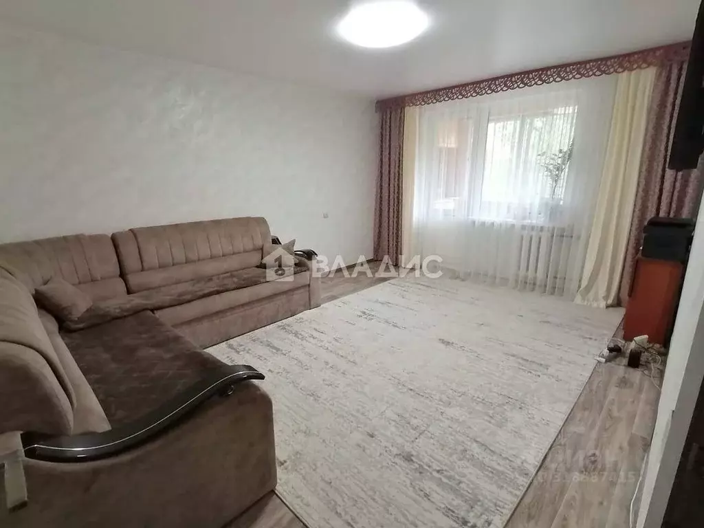 3-к кв. Татарстан, Нижнекамск просп. Химиков, 14В (60.0 м) - Фото 0