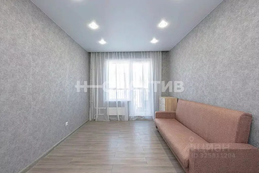 Студия Новосибирская область, Новосибирск Игарская ул., 5 (25.1 м) - Фото 1